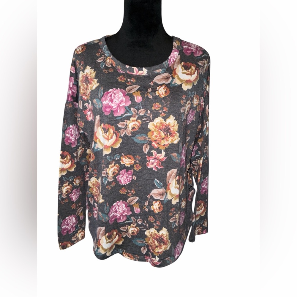The Line Of Style Floral Long Sleeve, Size XL, NWOT